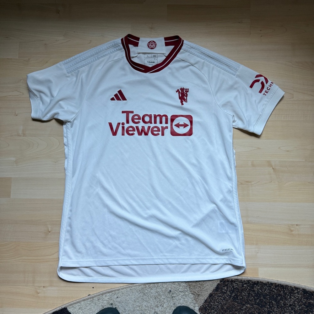 Authentic Adidas Man U 23/34 Jersey